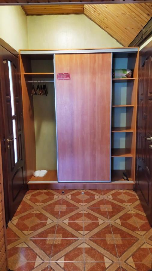 Guest House Shafran 야렘체 외부 사진